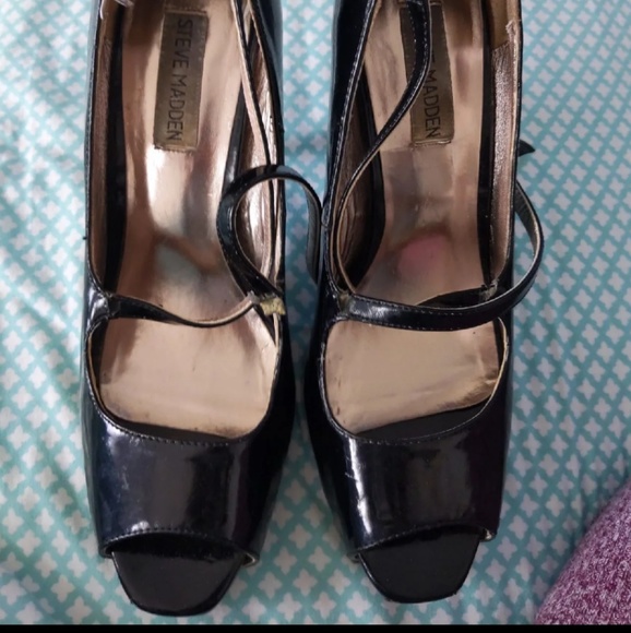 Steve Madden Shoes - Steve Madden heels size 9.5 Steve Madden Shoes - Steve Madden heels size 9.5